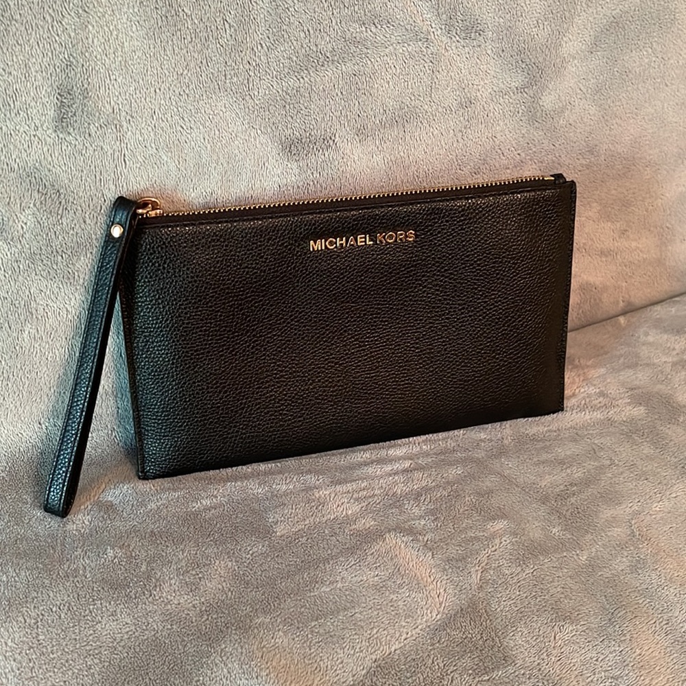 Michael Kors Large Jet Clutch